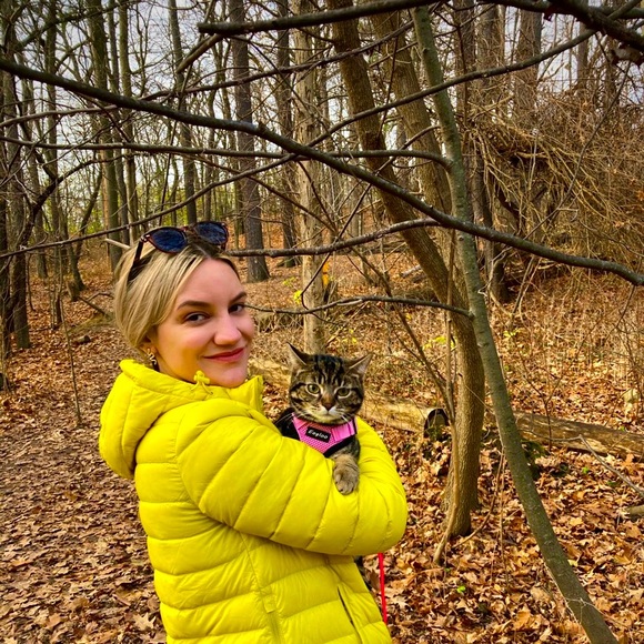 Meet your Posher, Jen - Picture 1 of 1